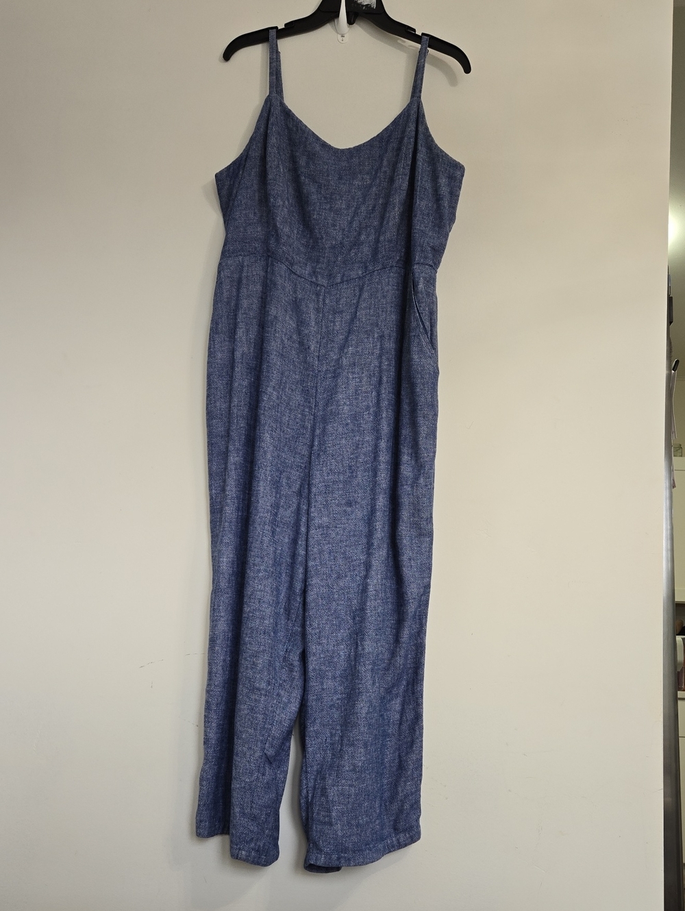 Old Navy Chambray-Style Wide Leg Jumpsuit in Blue, Size XL